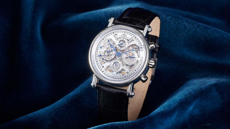 Mens Designer Watches: Armani, Gucci & More