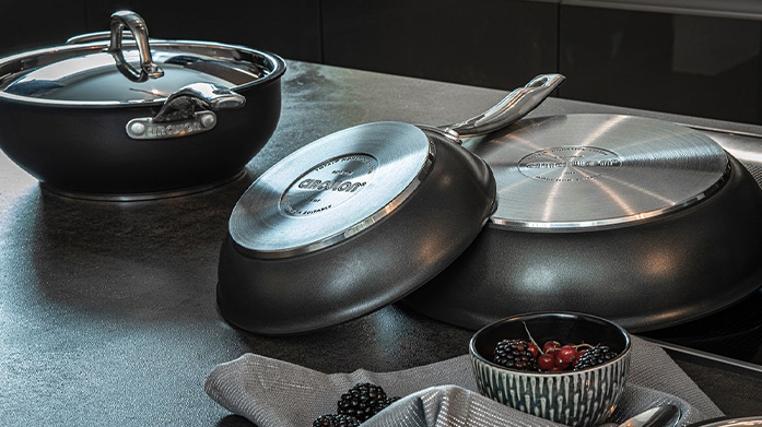 Circulon: Premium Cookware
