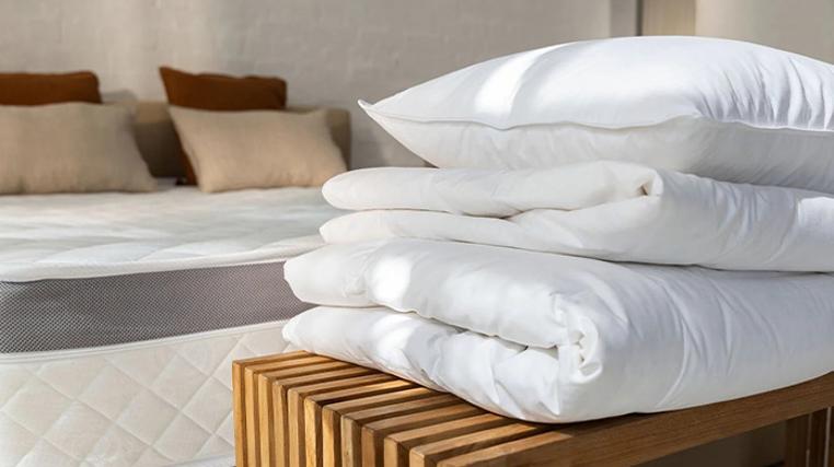 Surrey Down & Die Zudecke: Luxury Duvets& Pillows