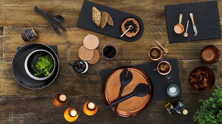 Selbrae House: Christmas Serveware