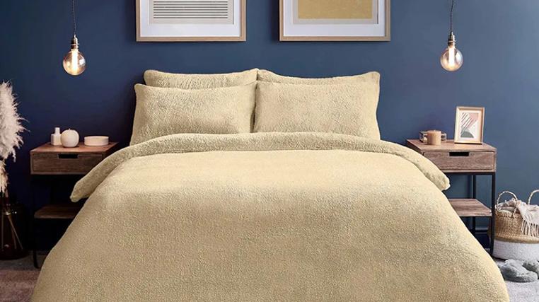 Teddy Bedding & Heated Throws by Silentnight