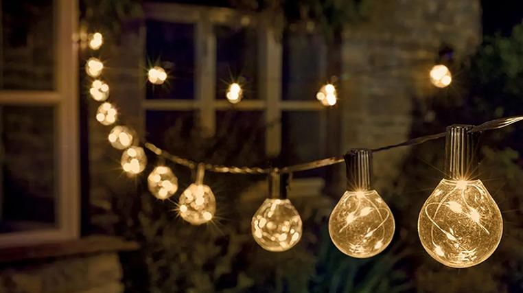 Solar Lighting: Garden Glow Up