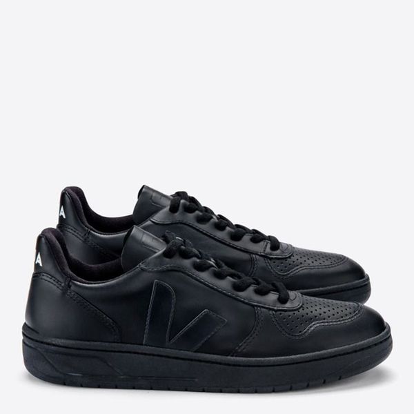 All black veja online