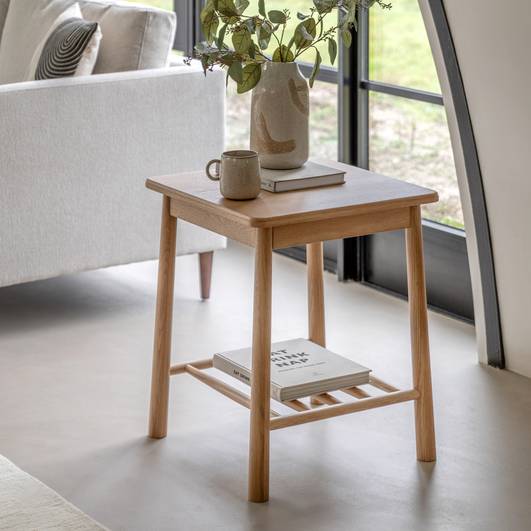 Gallery Living     Wycombe Side Table in Size +44, BrandAlley