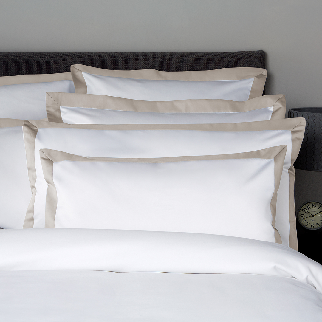 800TC Wide Border Super King Pillowcase White/Flax