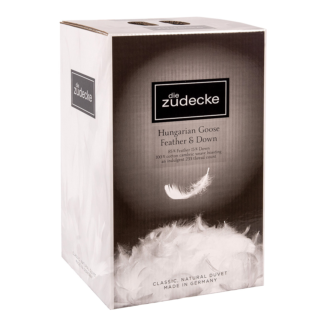 Die Zudecke   Hungarian Goose Feather & Down 4.5tog Single Duvet in Size Single, BrandAlley