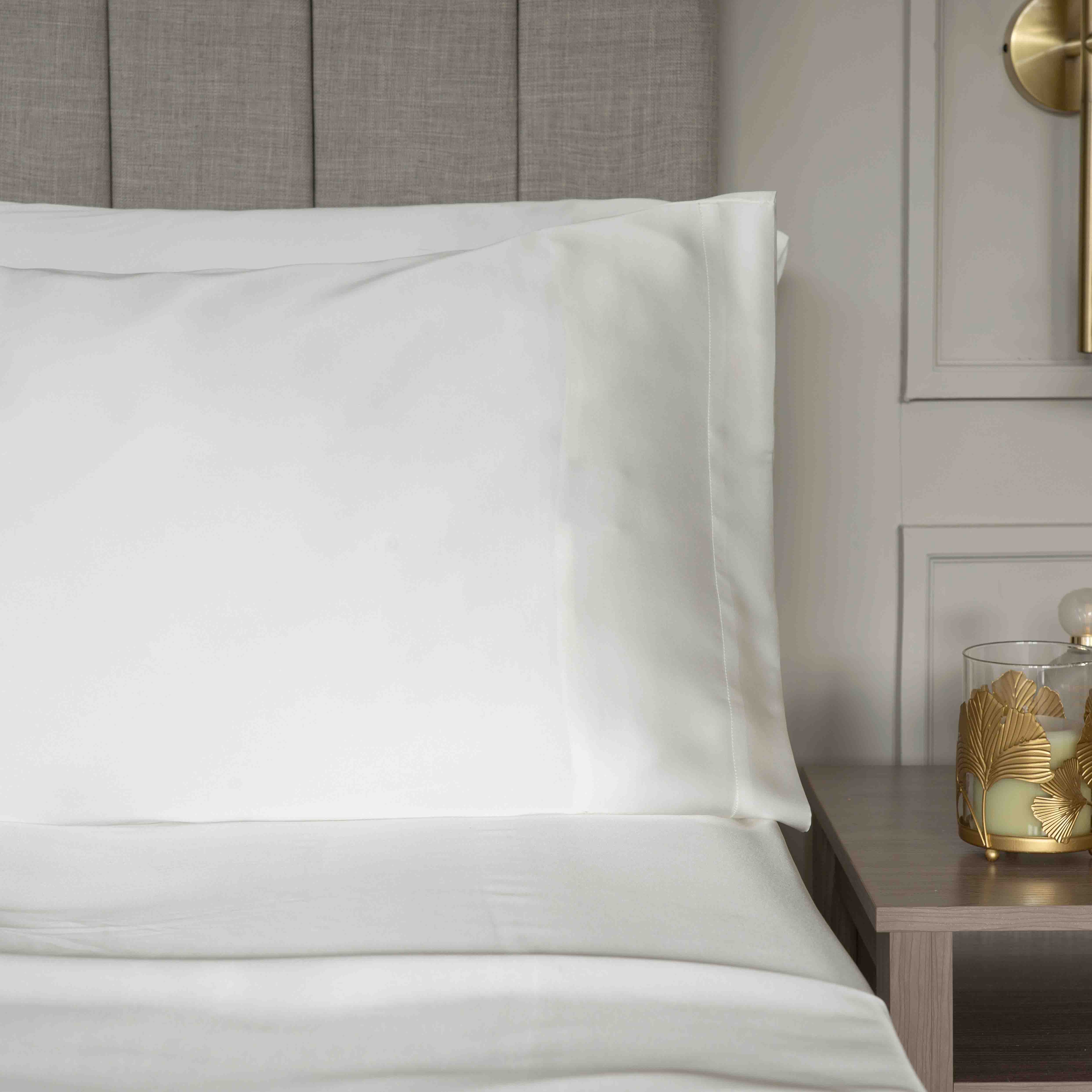Belledorm   Mulberry Silk Pillowcase Ivory, BrandAlley
