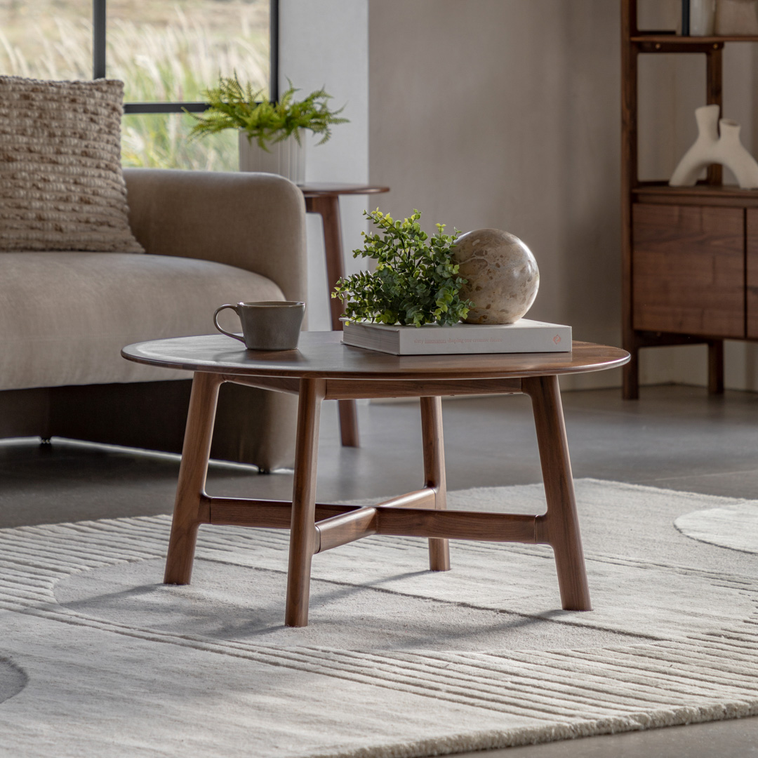 Gallery Living   Malaysia Round Coffee Table Walnut in Size +44, BrandAlley