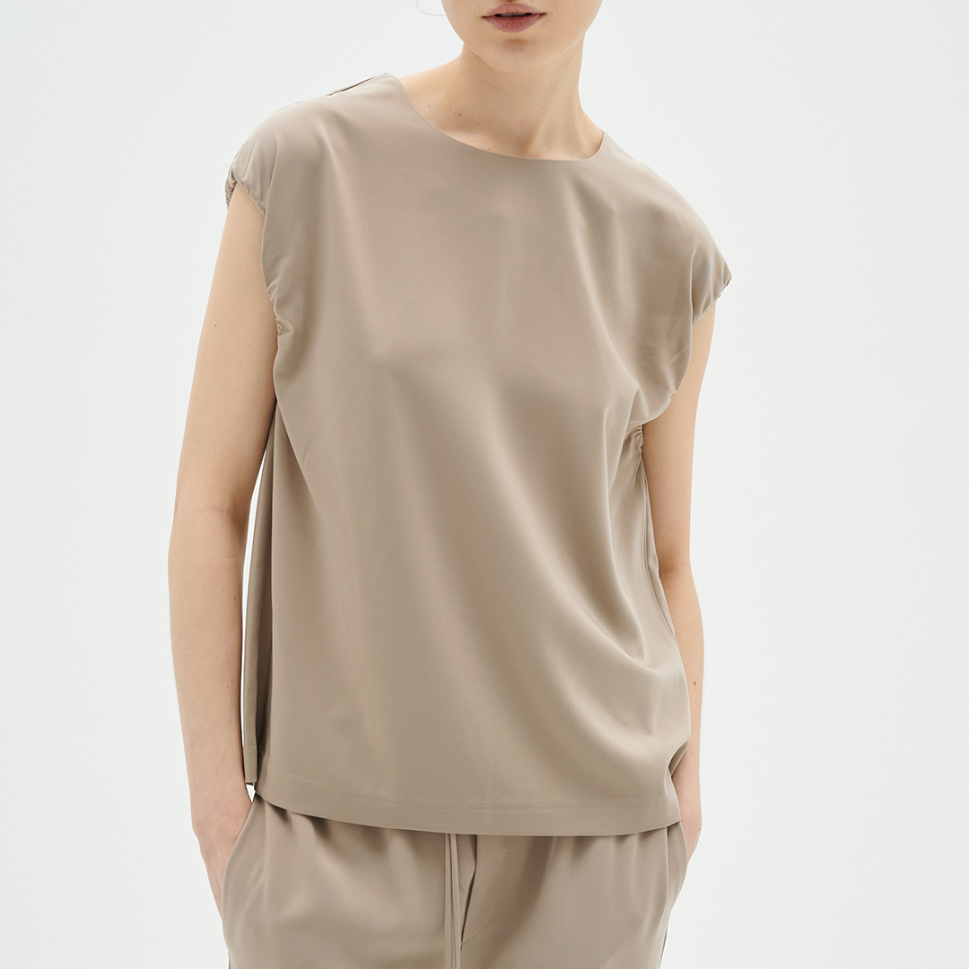 Beige Quest Top