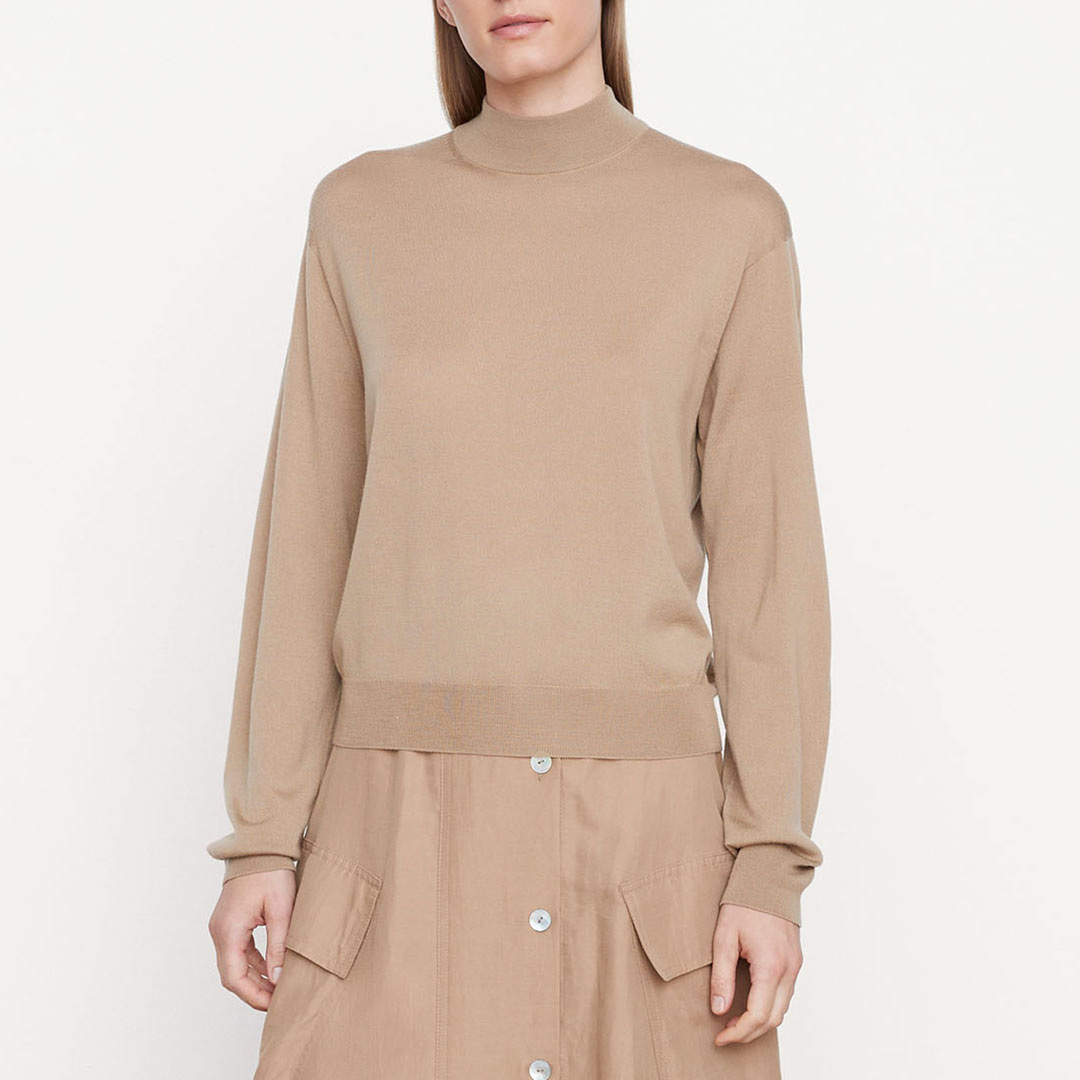 Camel Seamless Wool Jumper
