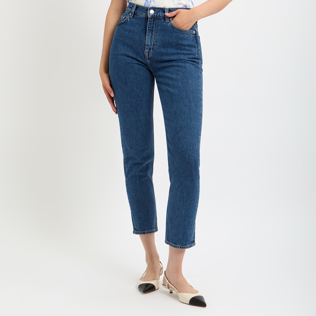 Blue Mid Tapered Jean