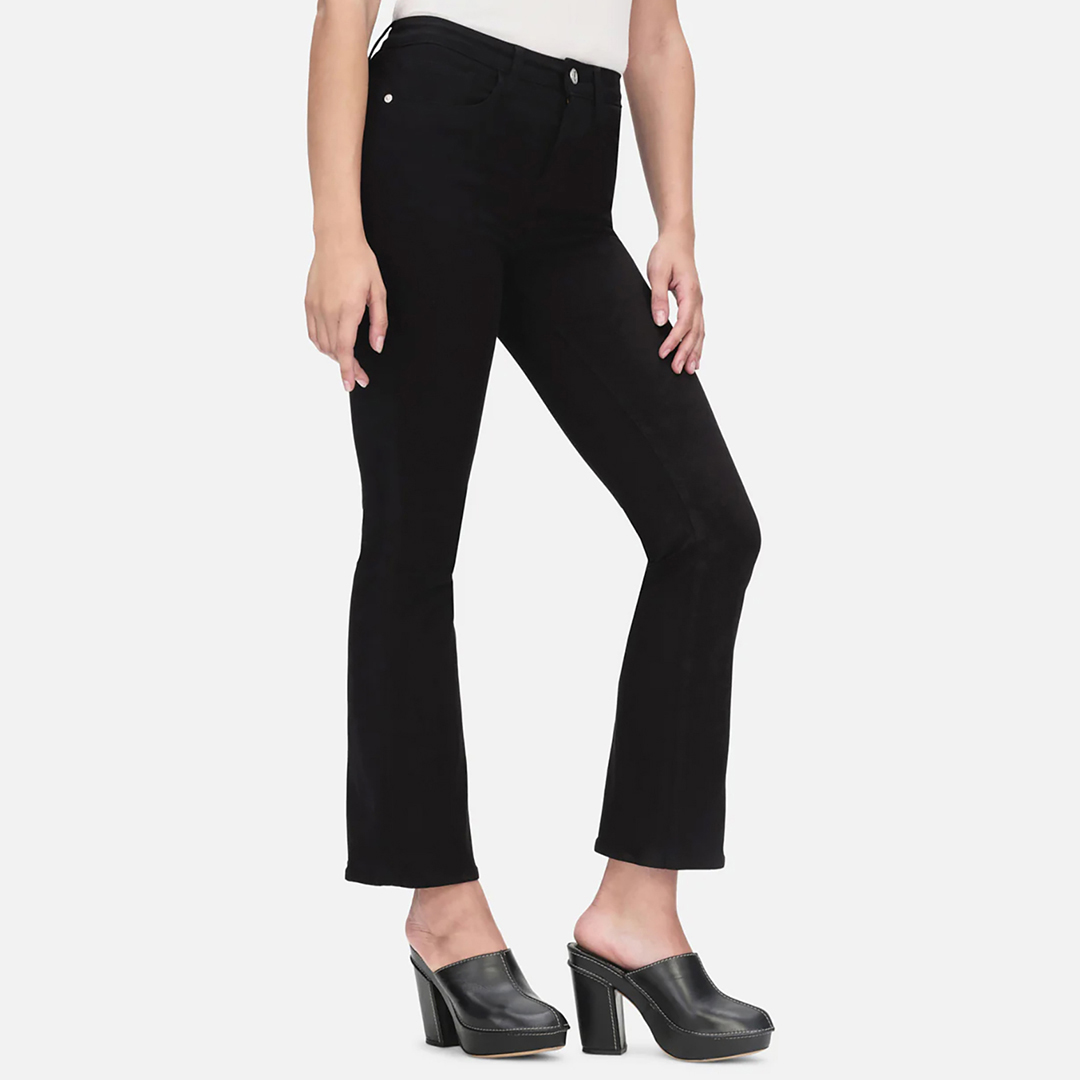 Black Le Crop Mini Bootcut Jean