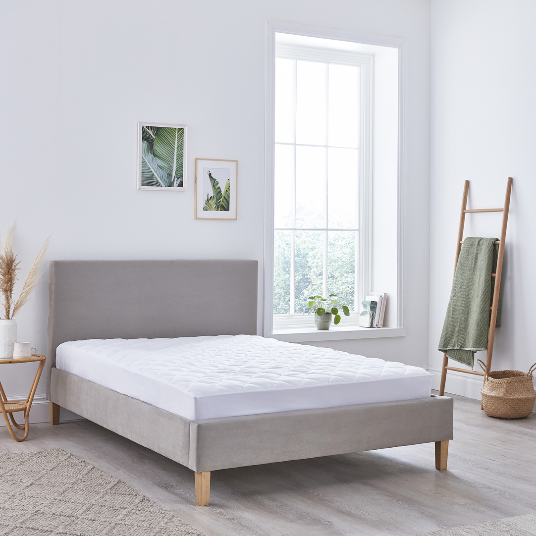 Martex Eco Pure   Eco Pure Recycled Microfibre White Mattress Protector Superking in Size Single, BrandAlley
