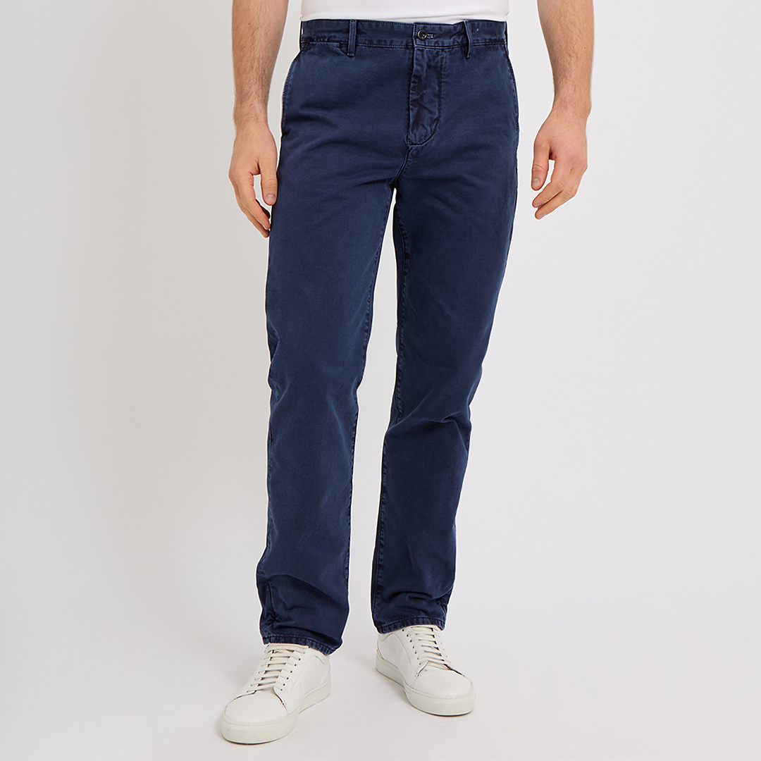 Gant Men's  Navy Regular Twill Cotton Chinos in Size 32 32, BrandAlley