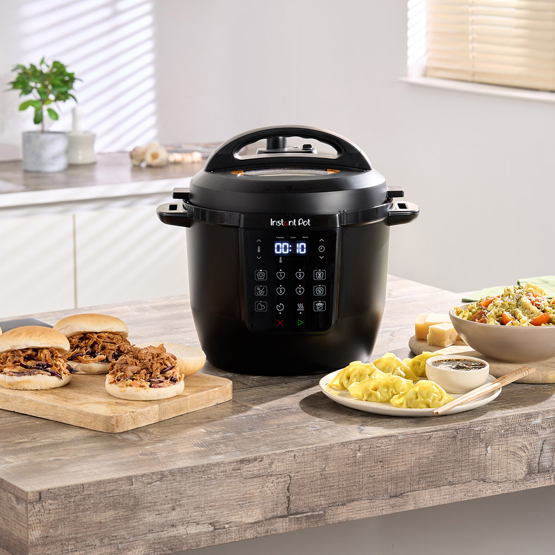 Instant Pot Multi-Cooker 5.7L