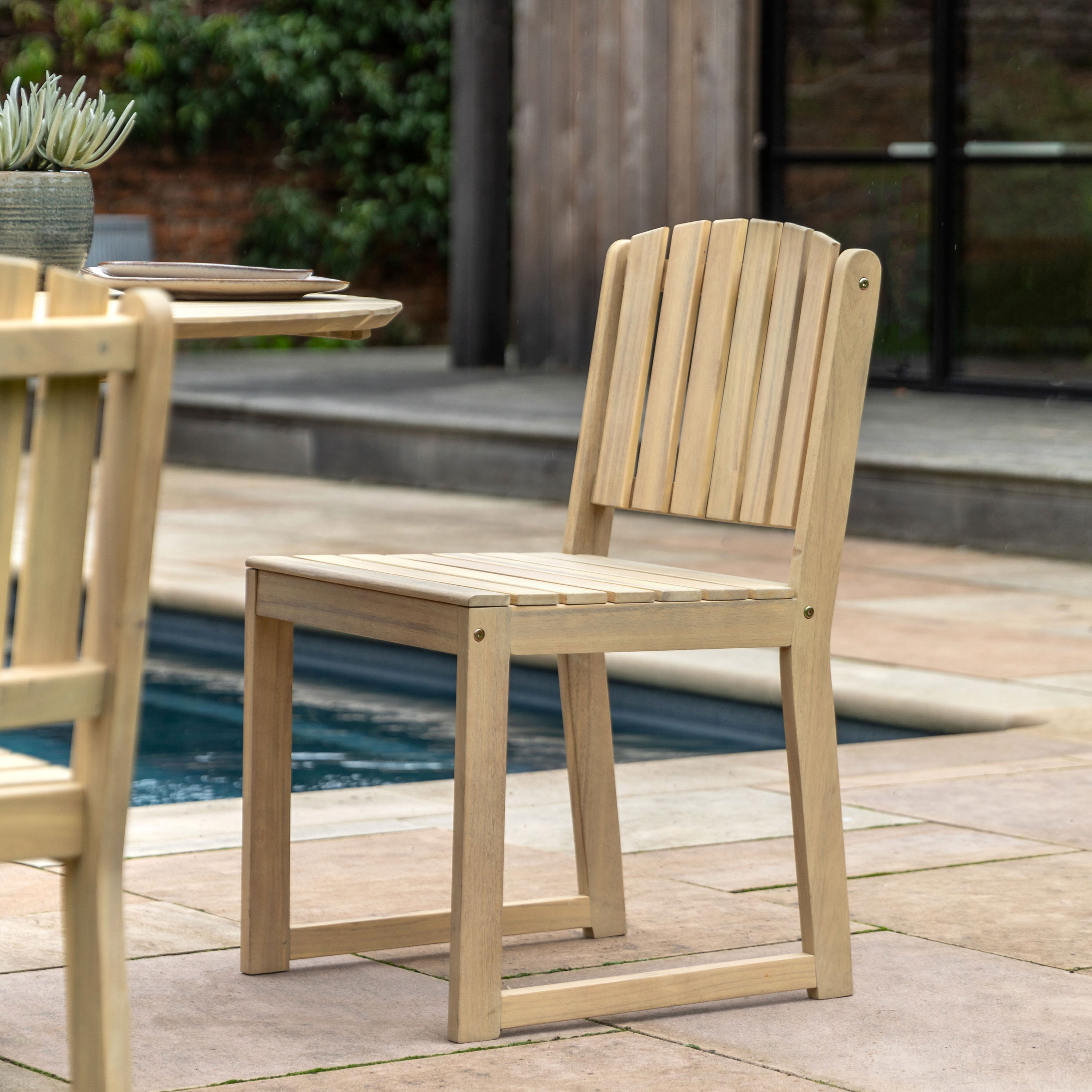 Gallery Living   Remington Dining Chair (2pk) in Size 2, BrandAlley