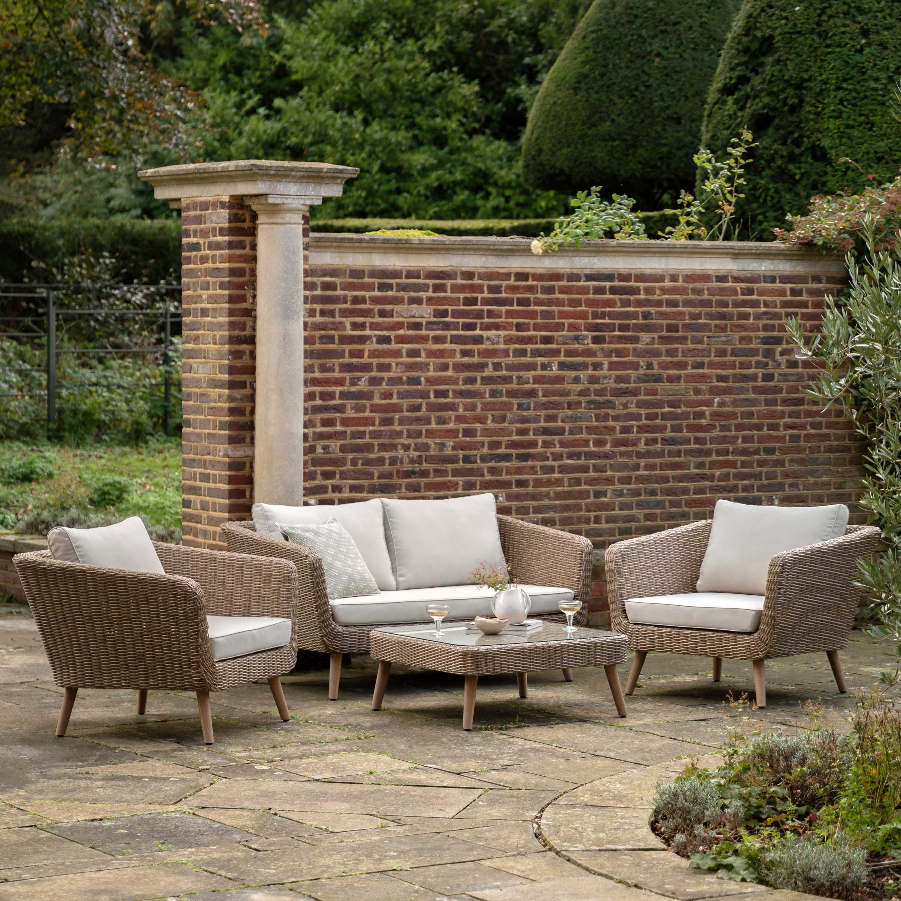 Gallery Living Auburn Lounge Set