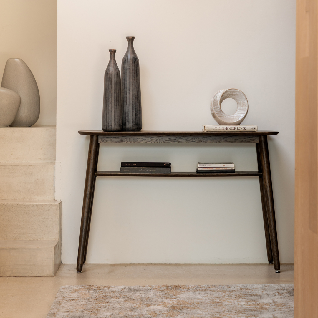 Gallery Living   Collins Console Table Smoked in Size 1, BrandAlley