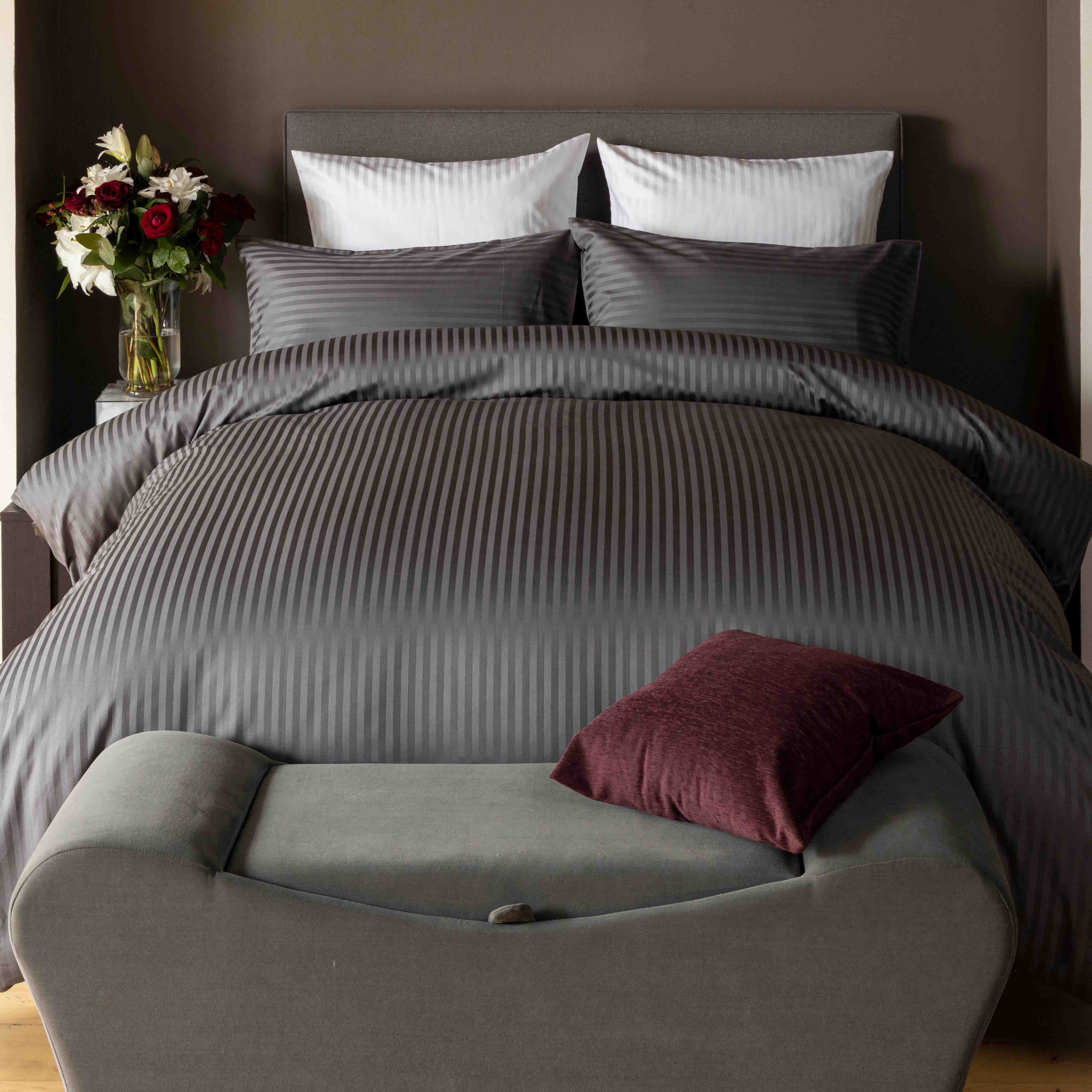 Belledorm    Charcoal 540Tc Hotel Suite Satin Stripe Duvet Cover Set Superking in Size Superking, BrandAlley