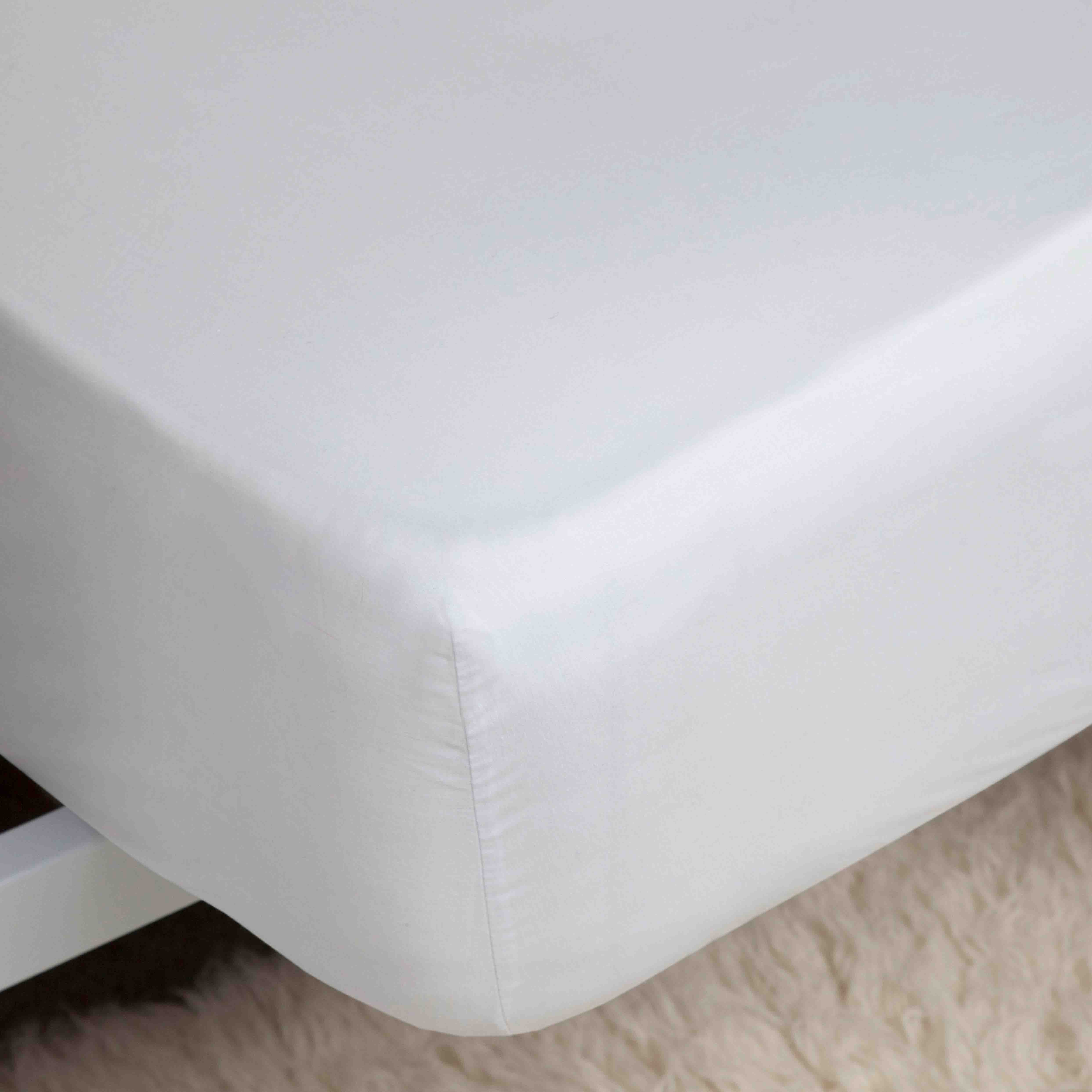 Belledorm    White Egyptian Cotton 400 Thread Count 15" Fitted Sheetkingsize in Size Kingsize, BrandAlley