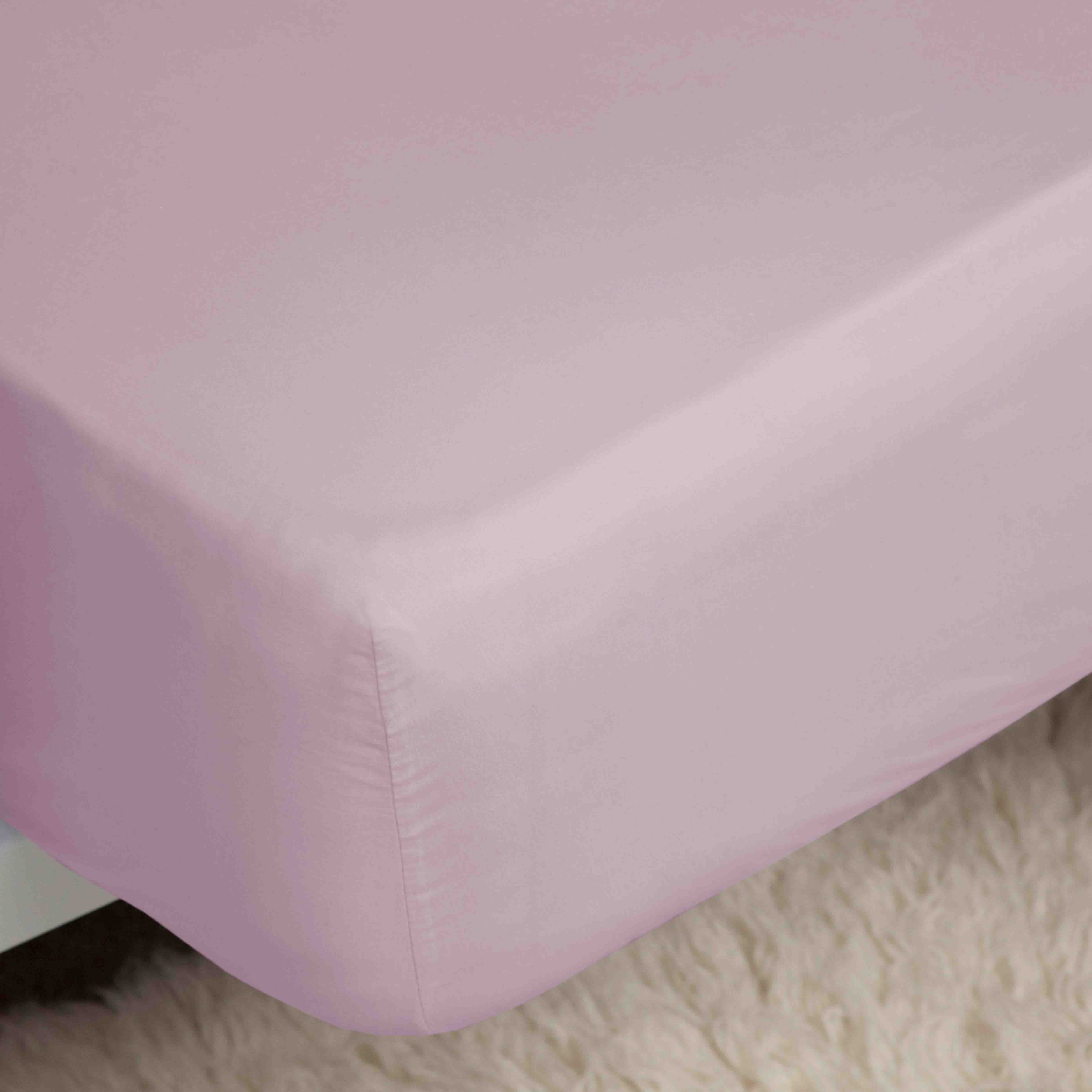 Belledorm   Egyptian Cotton 400 Thread Count 15"" Fitted SheetSuperking Mulberry in Size Superking, BrandAlley