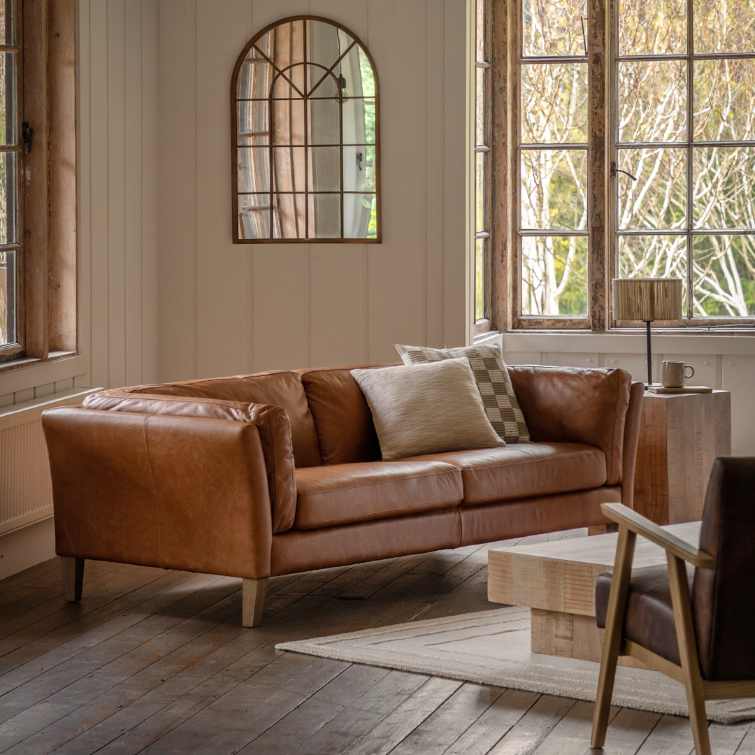 Gallery Living   Weldon 3 Seater Sofa in Size 3, BrandAlley