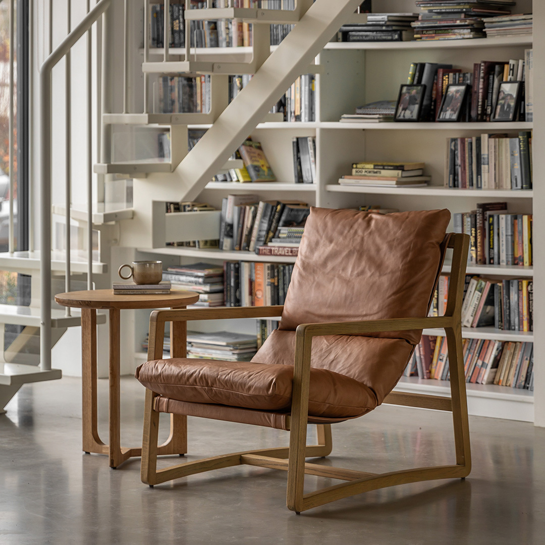 Gallery Living   Burlington Lounge Chair Vintage Brown Leather in Size +44, BrandAlley