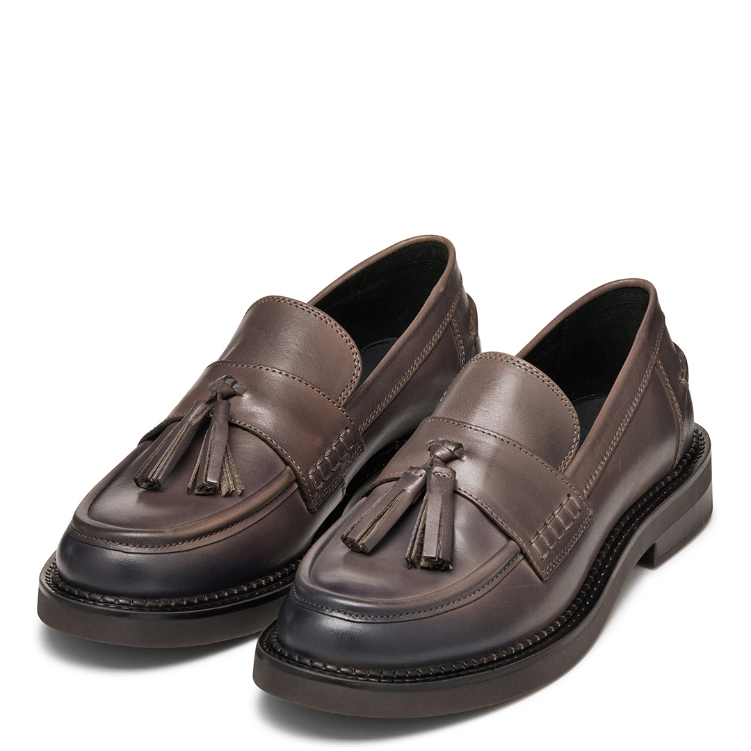 Geox Women's   Taupe Leather Serilda Loafers in Size 5, BrandAlley