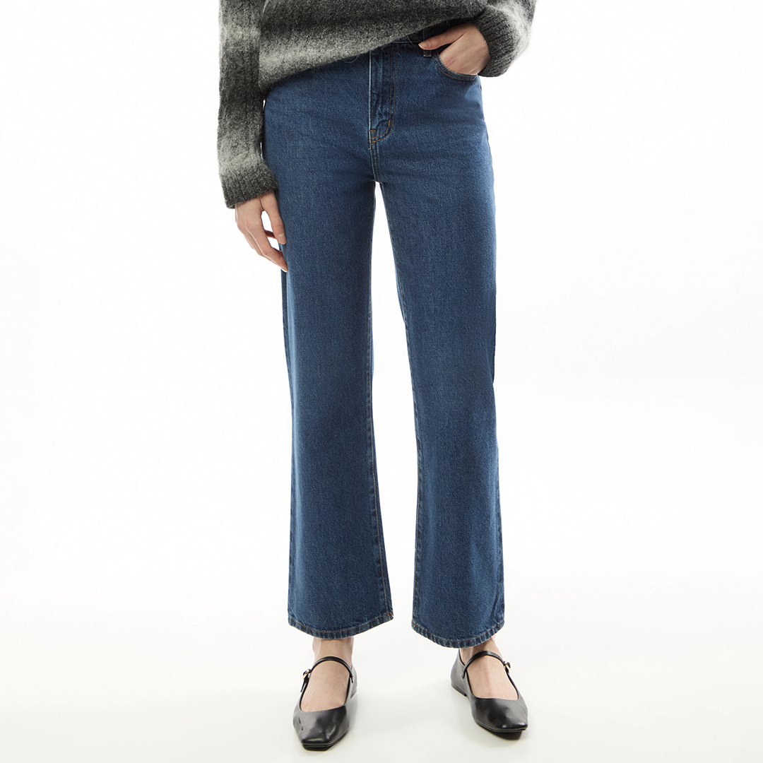 Frame Women's  Blue Ankle Length Jeans in Size 27, BrandAlley
