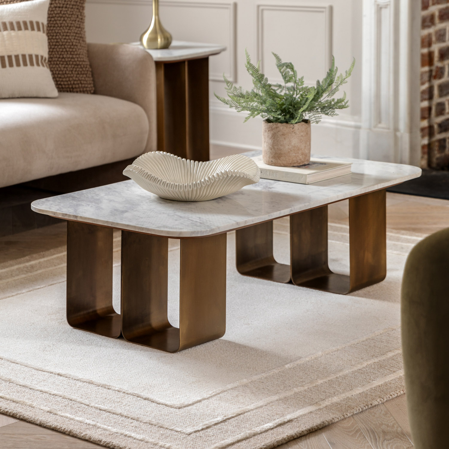 Gallery Living   Zenith Coffee Table in Size +44, BrandAlley