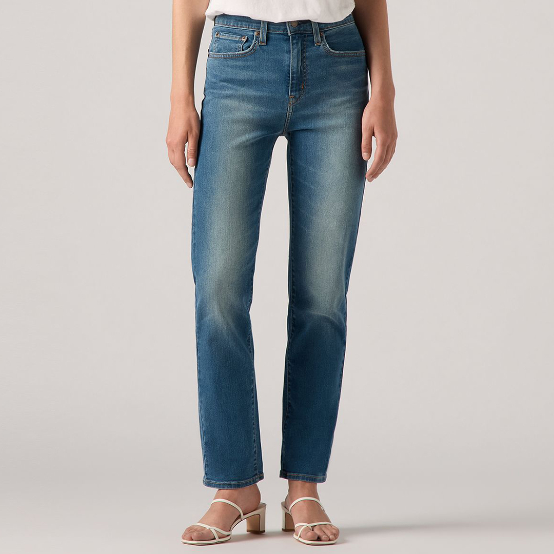 Levi's Women's  Mid Blue 724® Straight Jeans in Size 26 30, BrandAlley