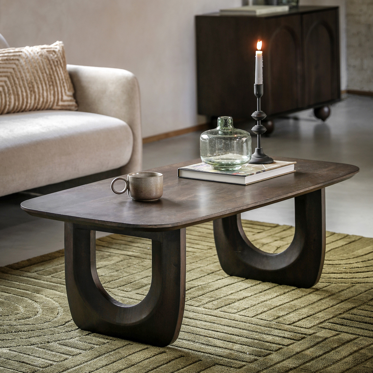 Gallery Living   Nexus Coffee Table in Size +44, BrandAlley