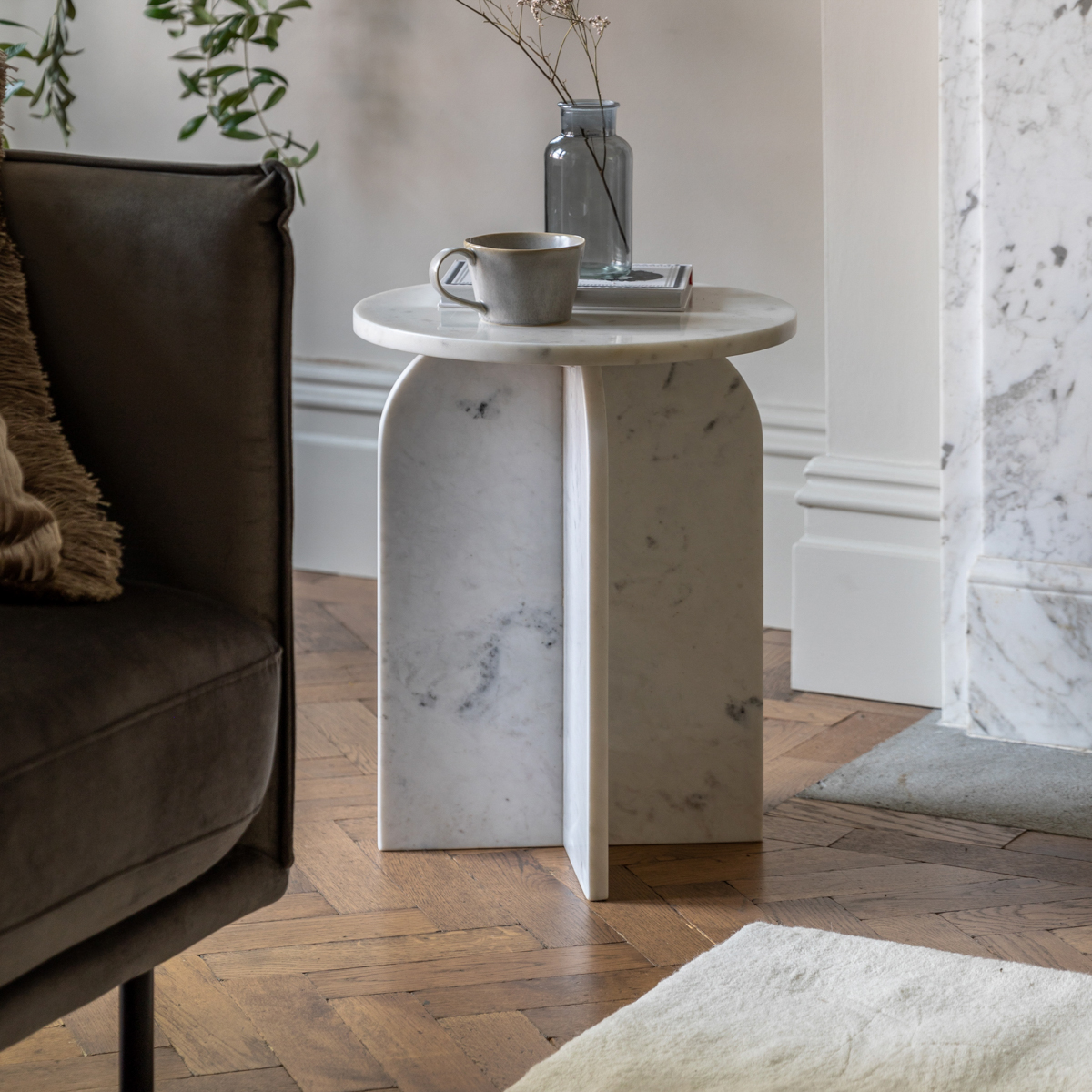 Gallery Living    White Coastal Side Table in Size +44, BrandAlley