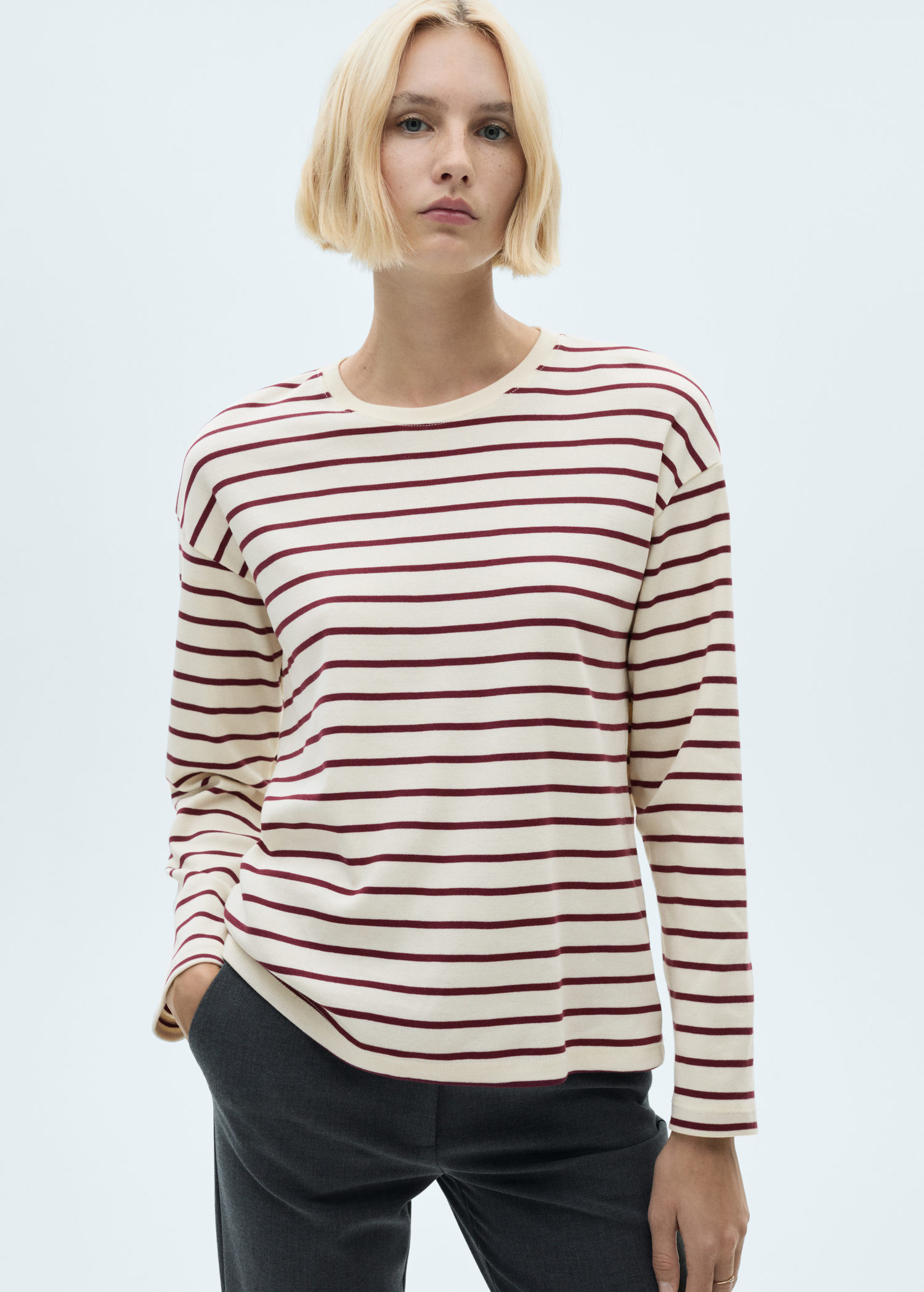 Burgundy Striped Knitted Sweatshirt