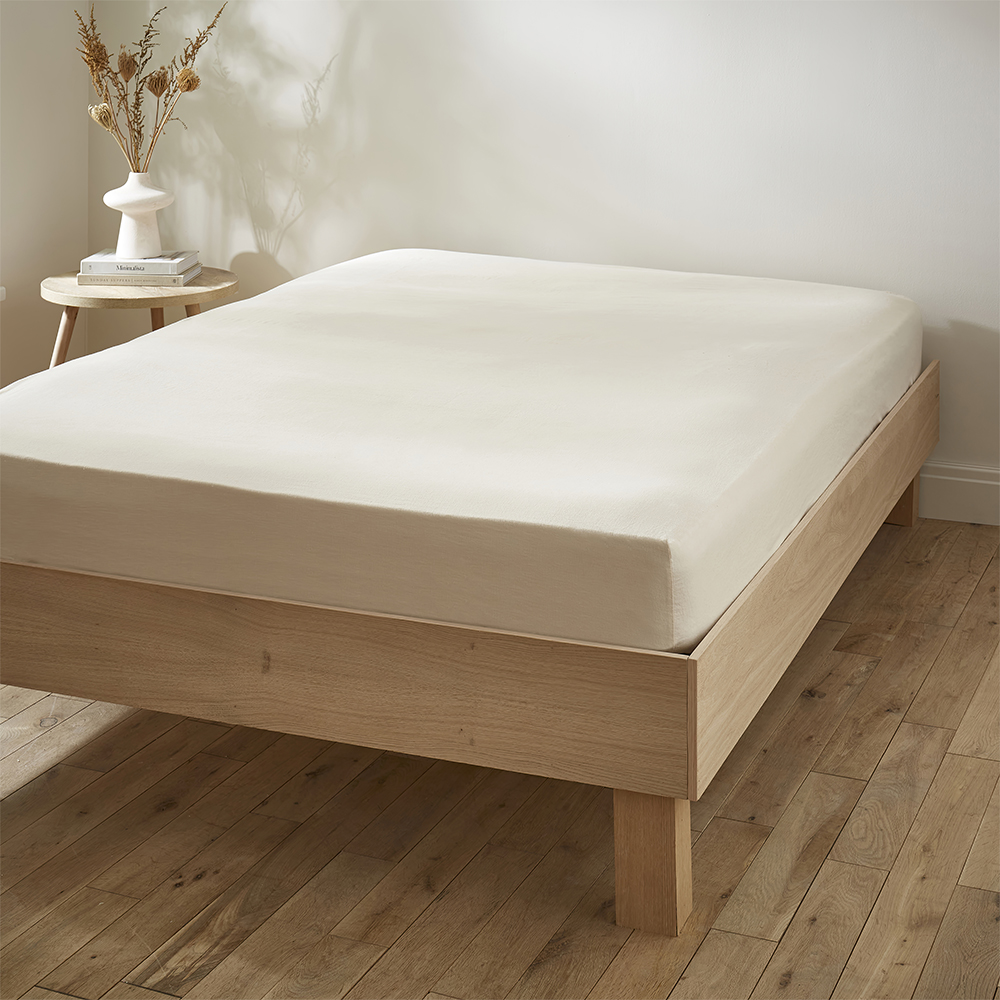 Martex   Touch Of Linen - Creamy Almond - Fitted Sheet in Size Single, BrandAlley