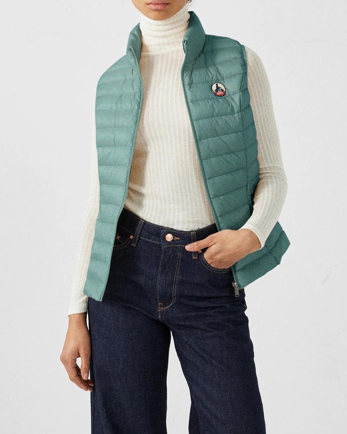 Jott Women's  Seda Down High Neck Gilet Plain in Size Medium, BrandAlley