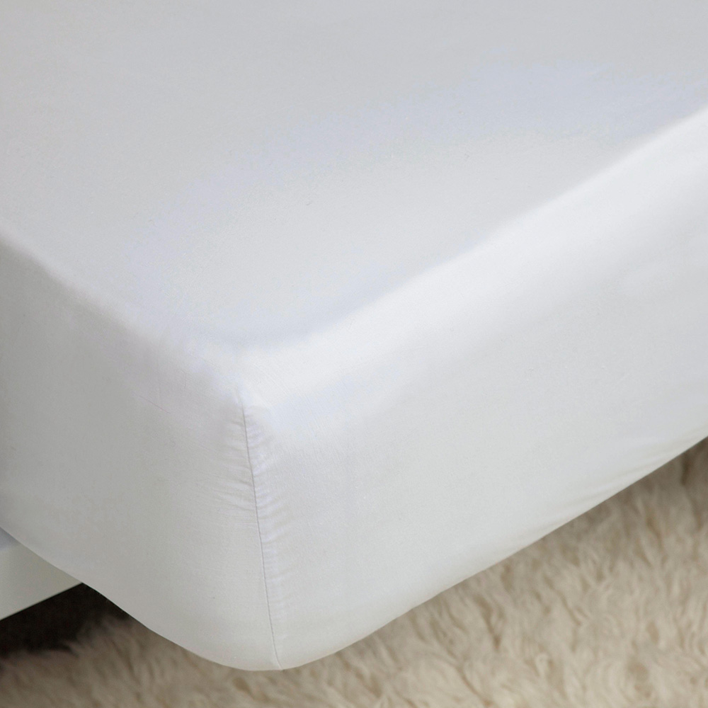 Belledorm   450 Thread Count 100% Pima Cotton Fitted Sheet 200x200cm White, BrandAlley