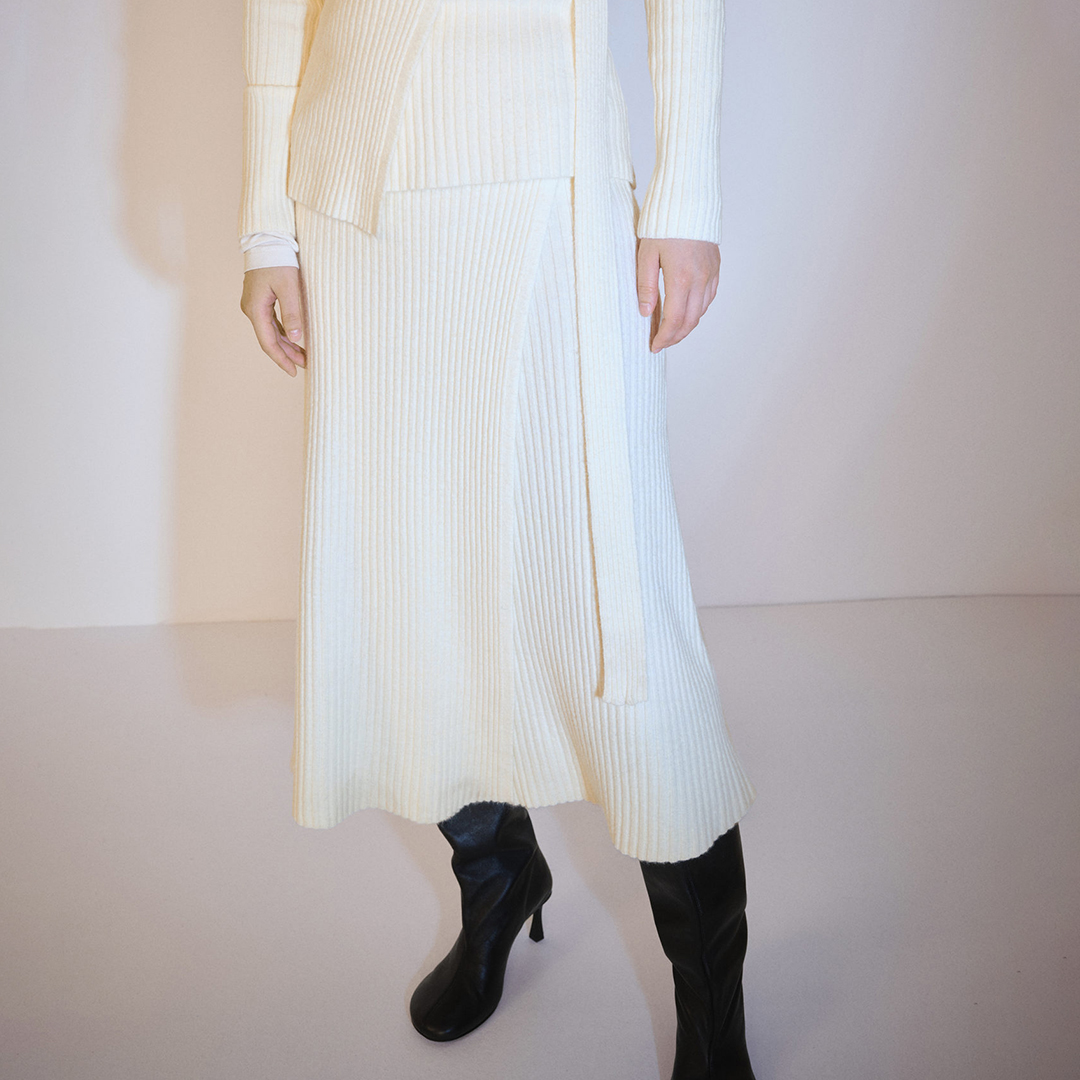 Elevate Your Wardrobe: Honest Review of the Cream Knit Wrap Skirt