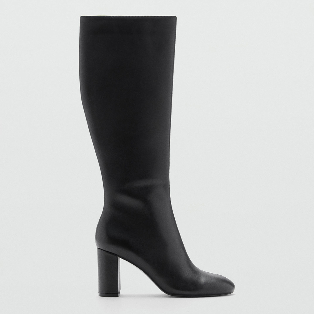 Black Leather boots with tall leg Black Leather boots with tall leg