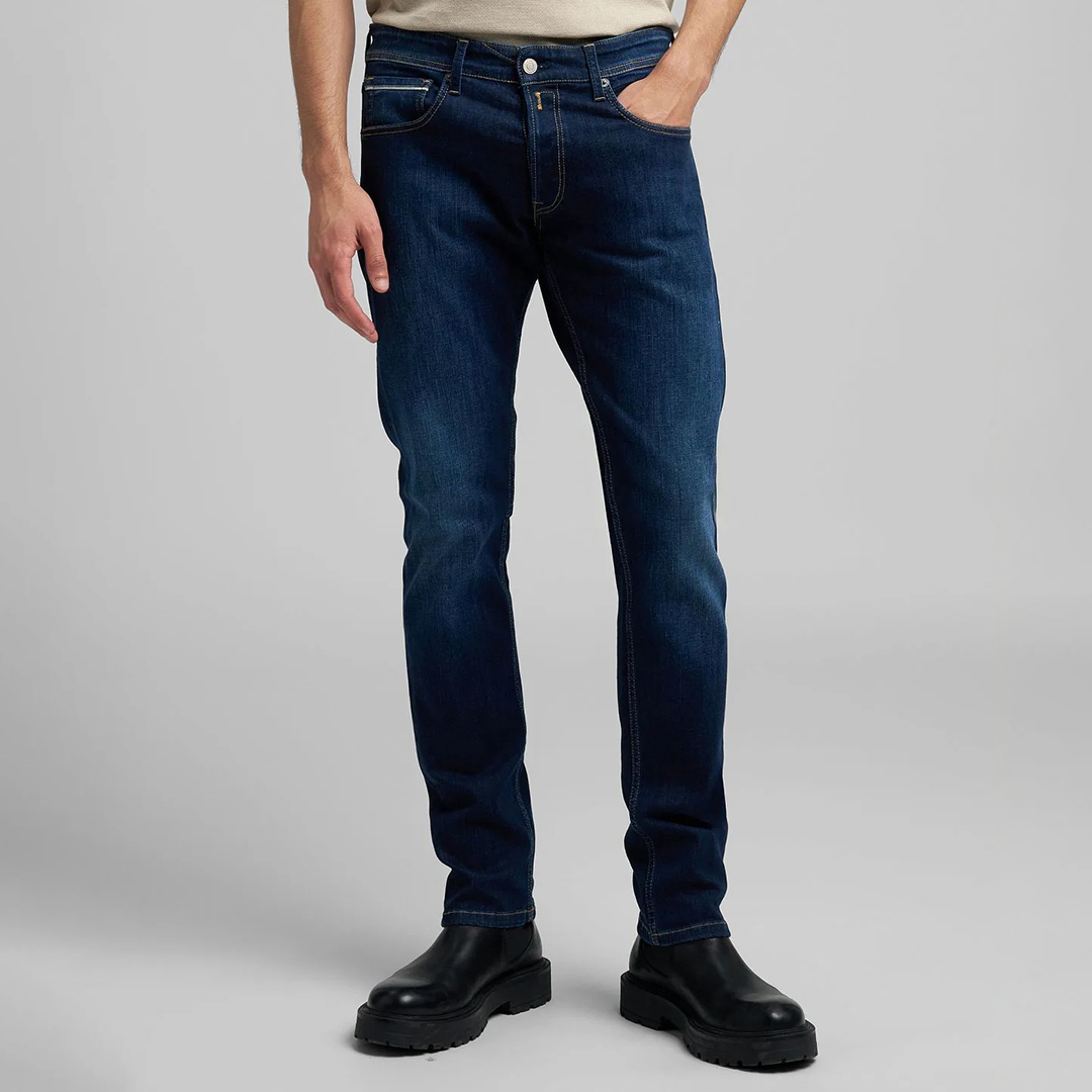 Replay Men's  Dark Blue Grover Straight Stretch Jeans in Size 32 30, BrandAlley