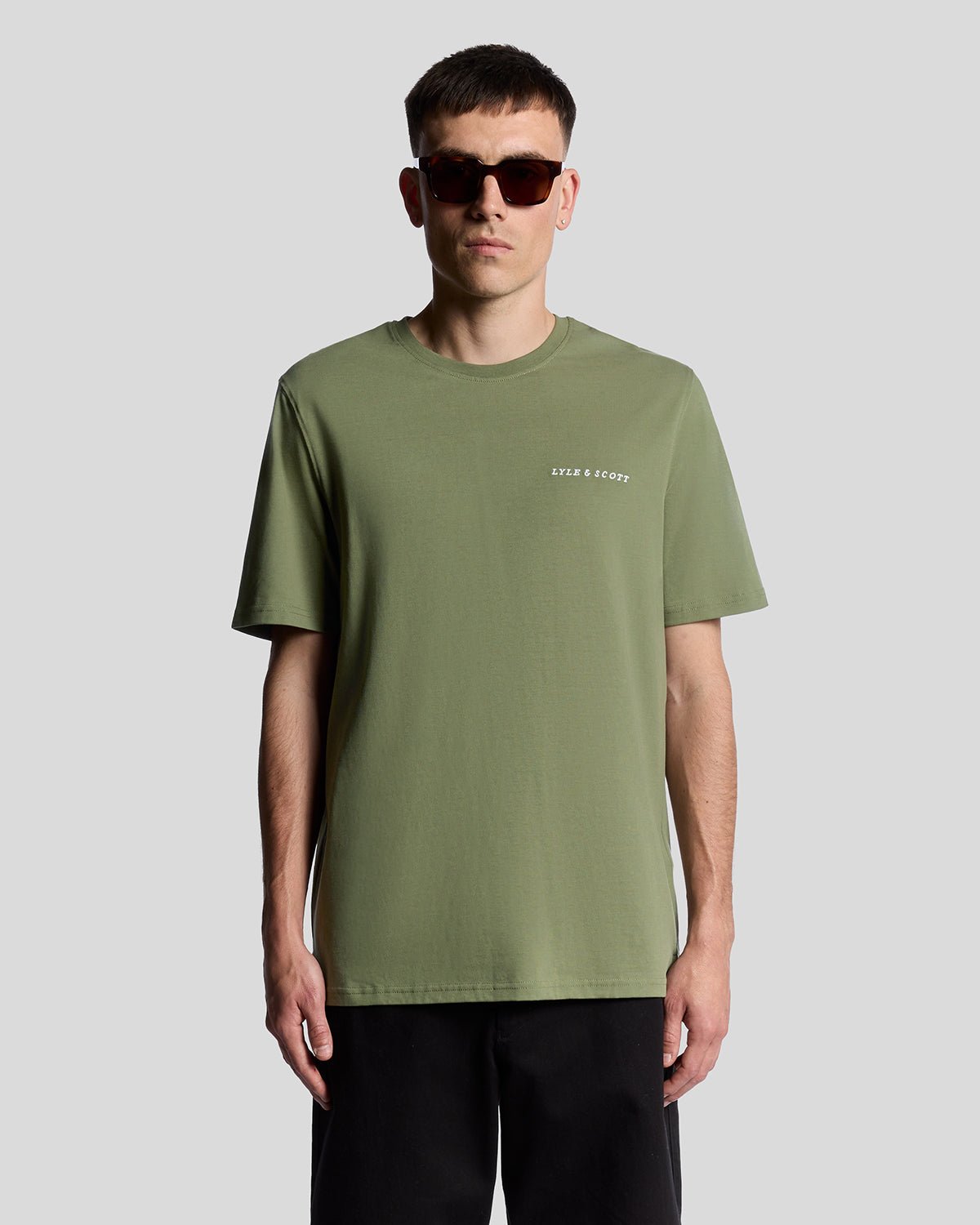 Lyle & Scott Men's  Script Logo Cotton Crew Neck T-Shirt in Size XXL, BrandAlley