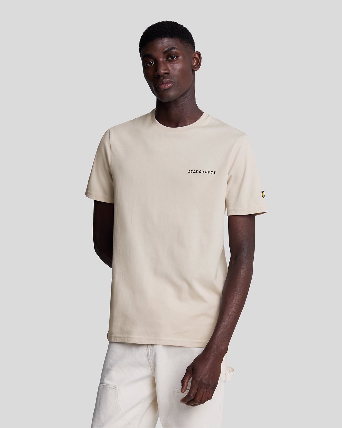 Lyle & Scott Men's  Embroidered Logo Cotton T-Shirt in Size M, BrandAlley