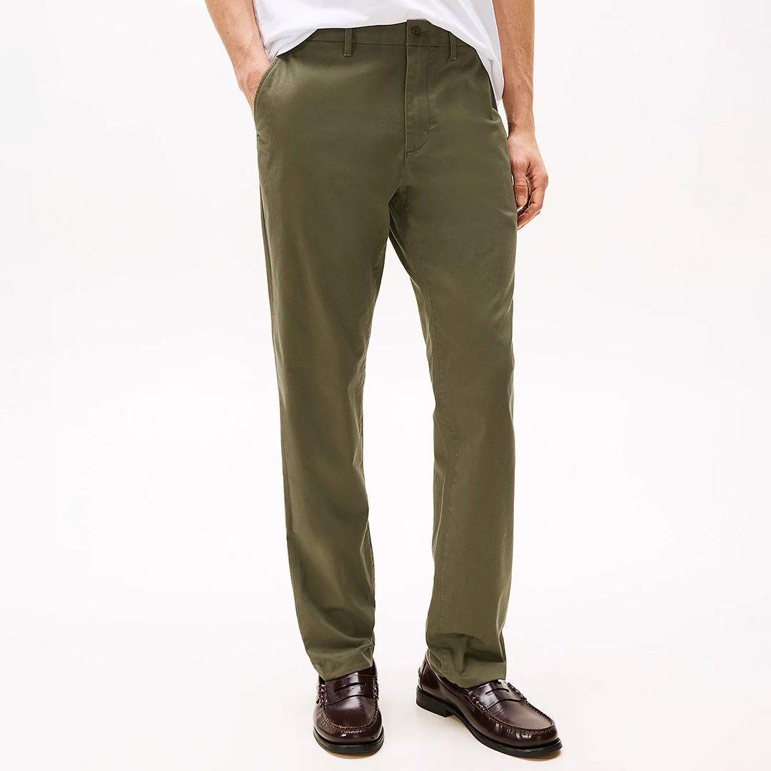 Tommy Hilfiger Men's  Green Chino Denton Trousers in Size 32 32, BrandAlley