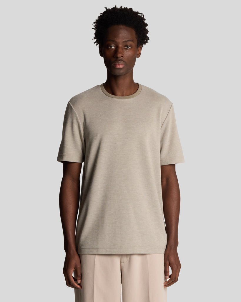 Lyle & Scott Men's  Two Tone T-Shirt in Size XS, BrandAlley