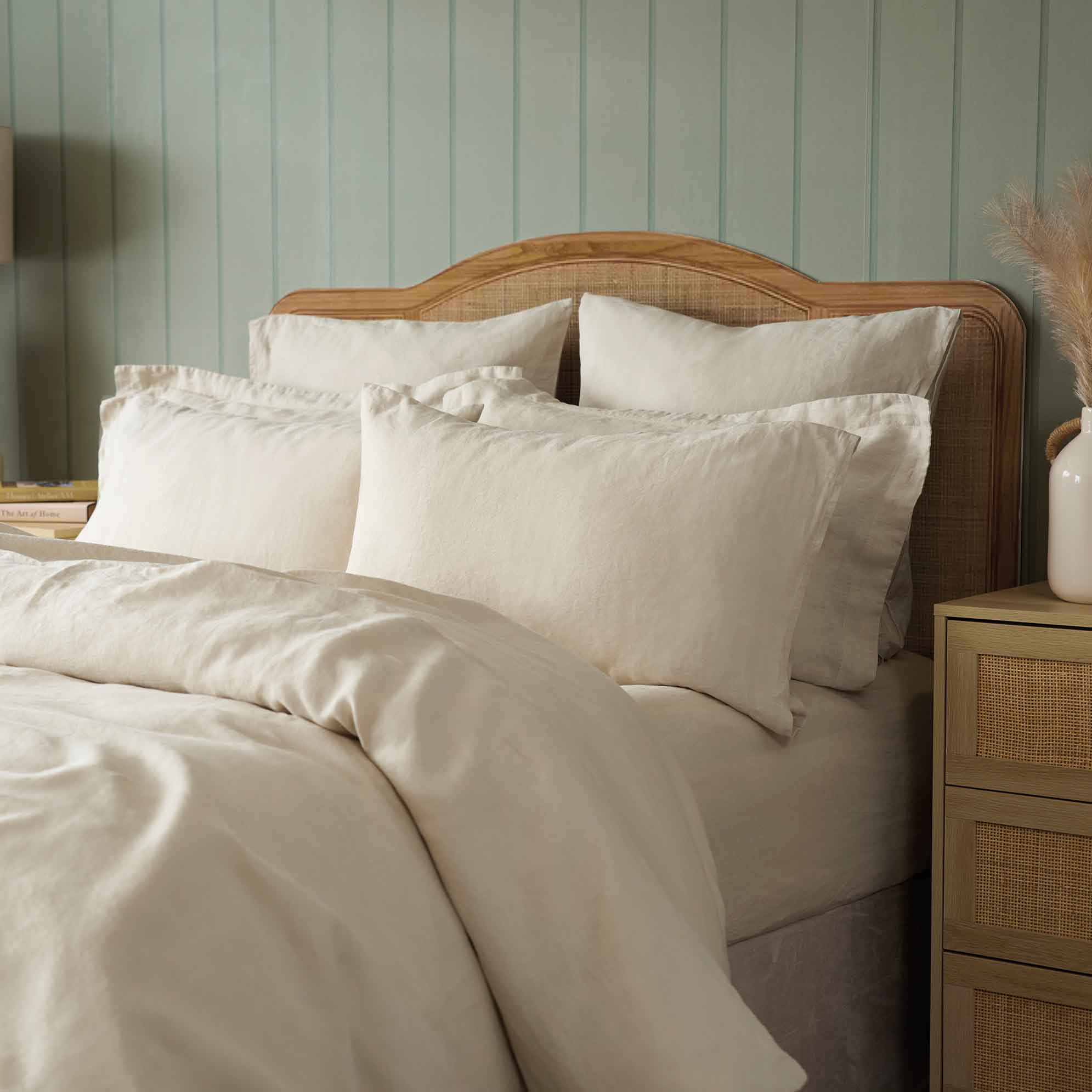 Belledorm   Luxe Linen Duvet Cover Oatmeal Superking in Size Superking, BrandAlley