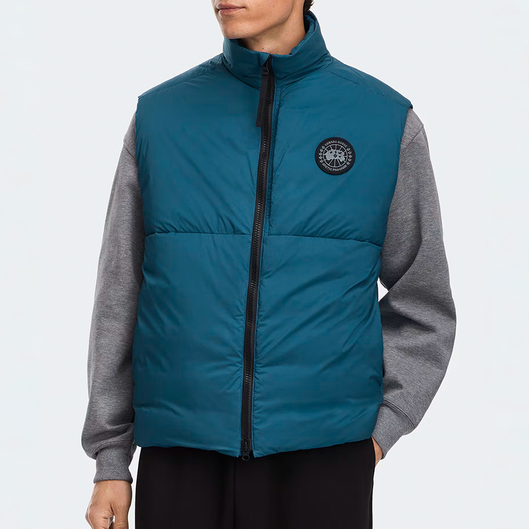 Canada Goose Men's  Teal Lodge Vest in Size XL, BrandAlley