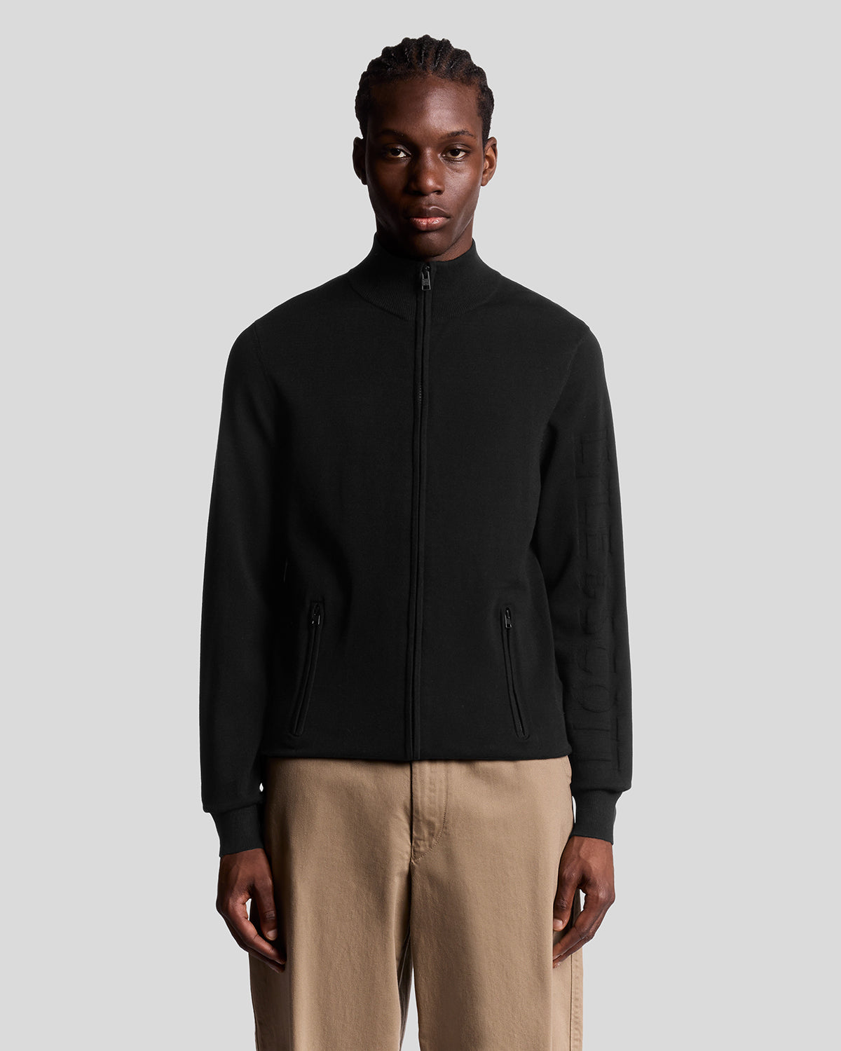 Lyle & Scott Men's  Mesh Logo Knitted Track Jacket in Size M, BrandAlley