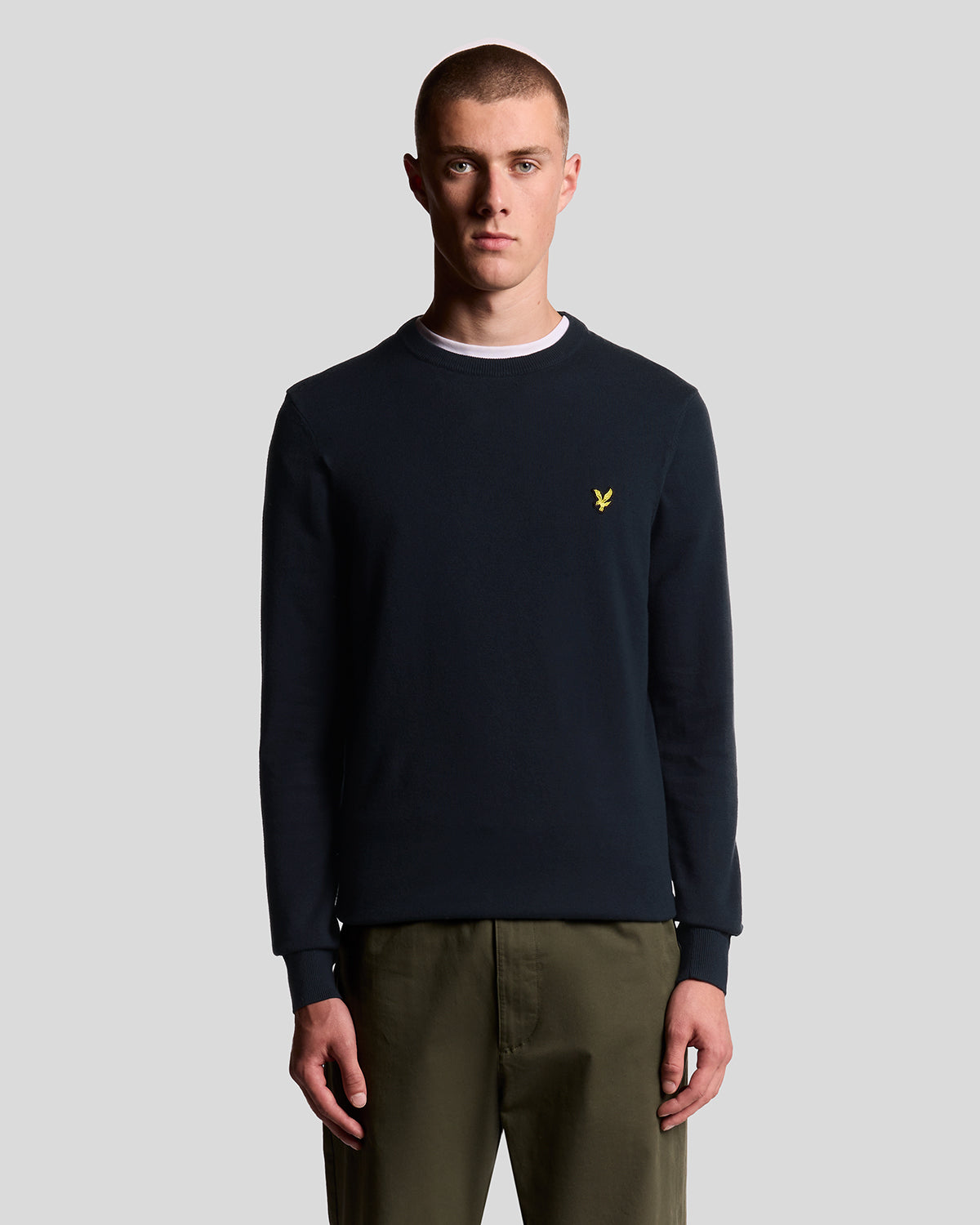 Lyle & Scott Men's   Navy Cotton Crew Neck Jumper in Size L, BrandAlley