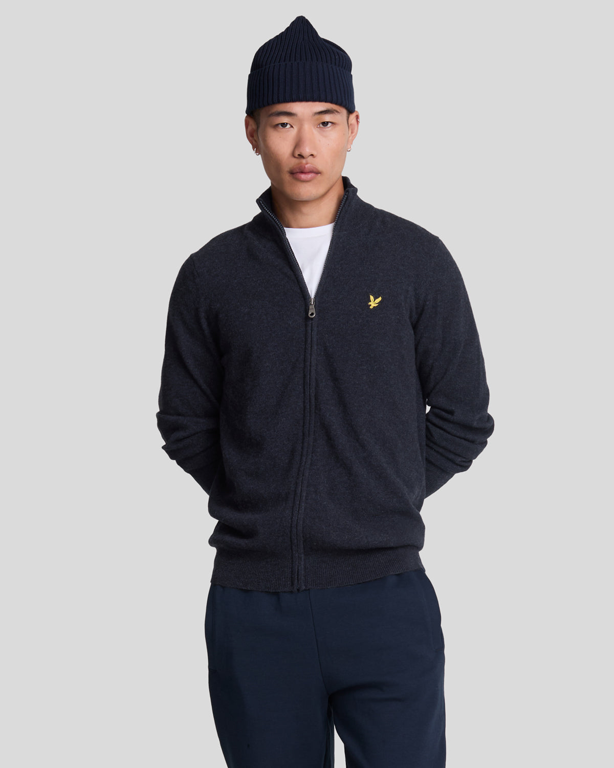 Lyle & Scott Men's   Navy Lambswool Blend Zip Cardigan in Size XXL, BrandAlley