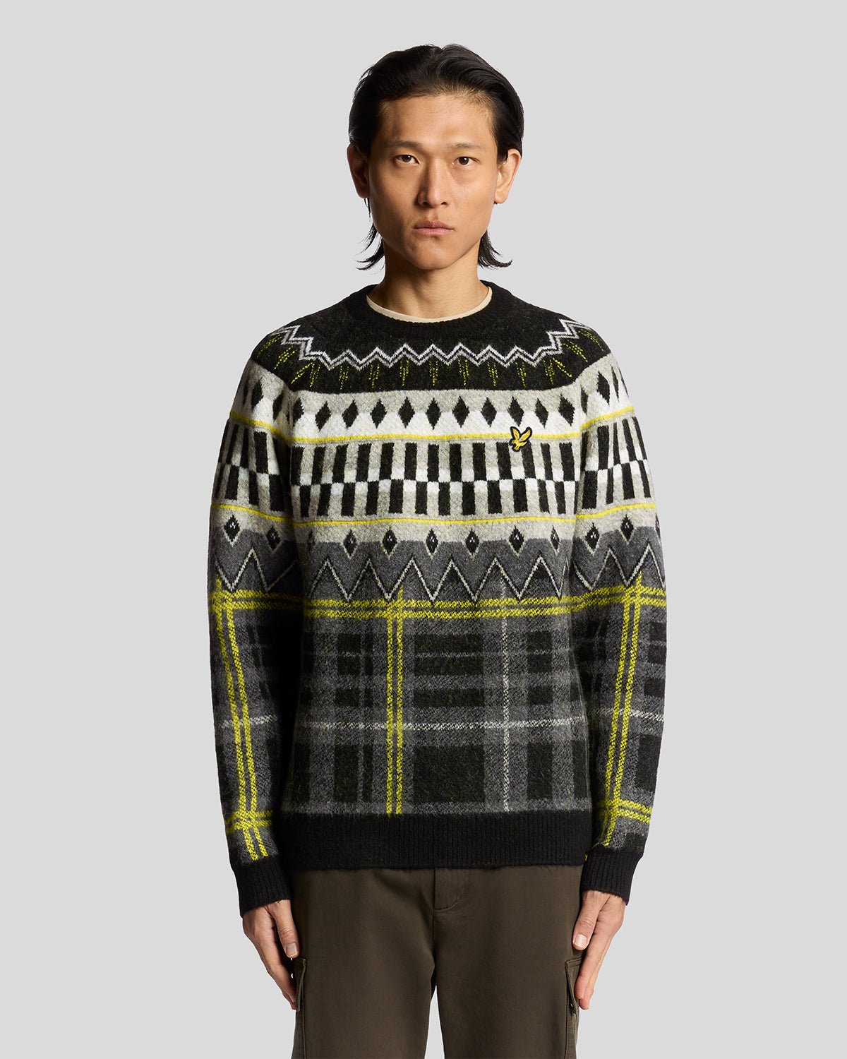 Lyle & Scott Men's  Fair Isle Knitted Tartan Jumper in Size XL, BrandAlley